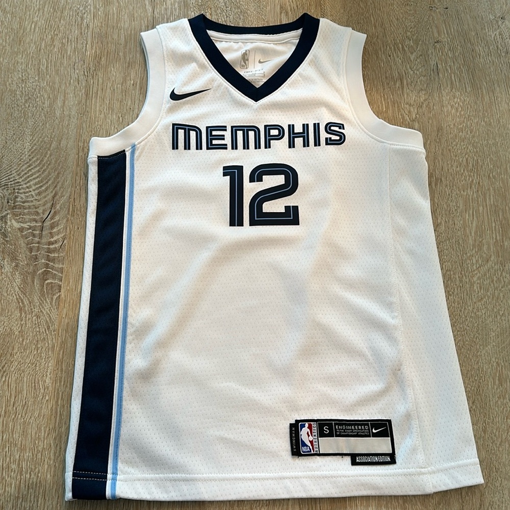 NBA Memphis Morant 12